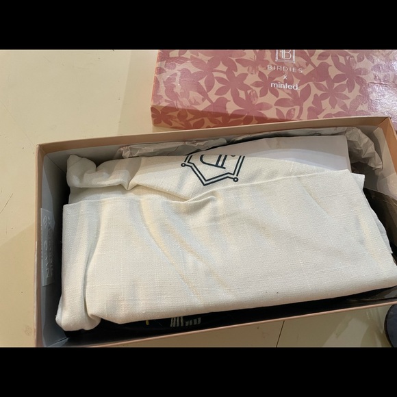 💙🦓NWT BIRDIES X MINTED embroidered velvet smoking slippers - zebra - Picture 7 of 7